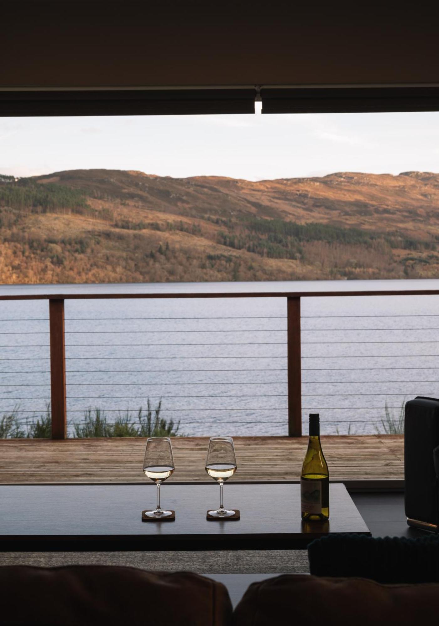 Shoreland Lodges - Cherry Lodge Fort Augustus Esterno foto