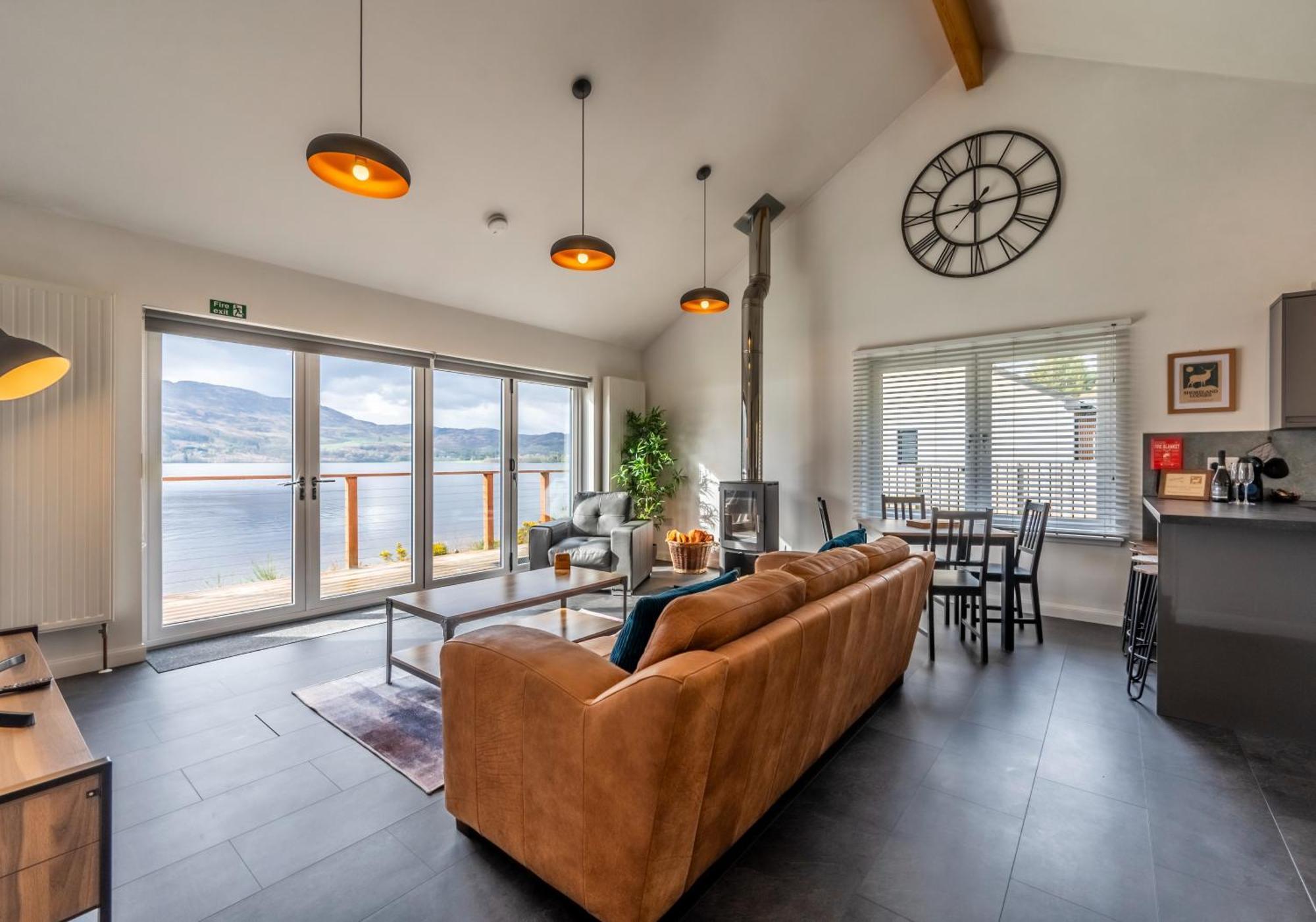 Shoreland Lodges - Cherry Lodge Fort Augustus Esterno foto