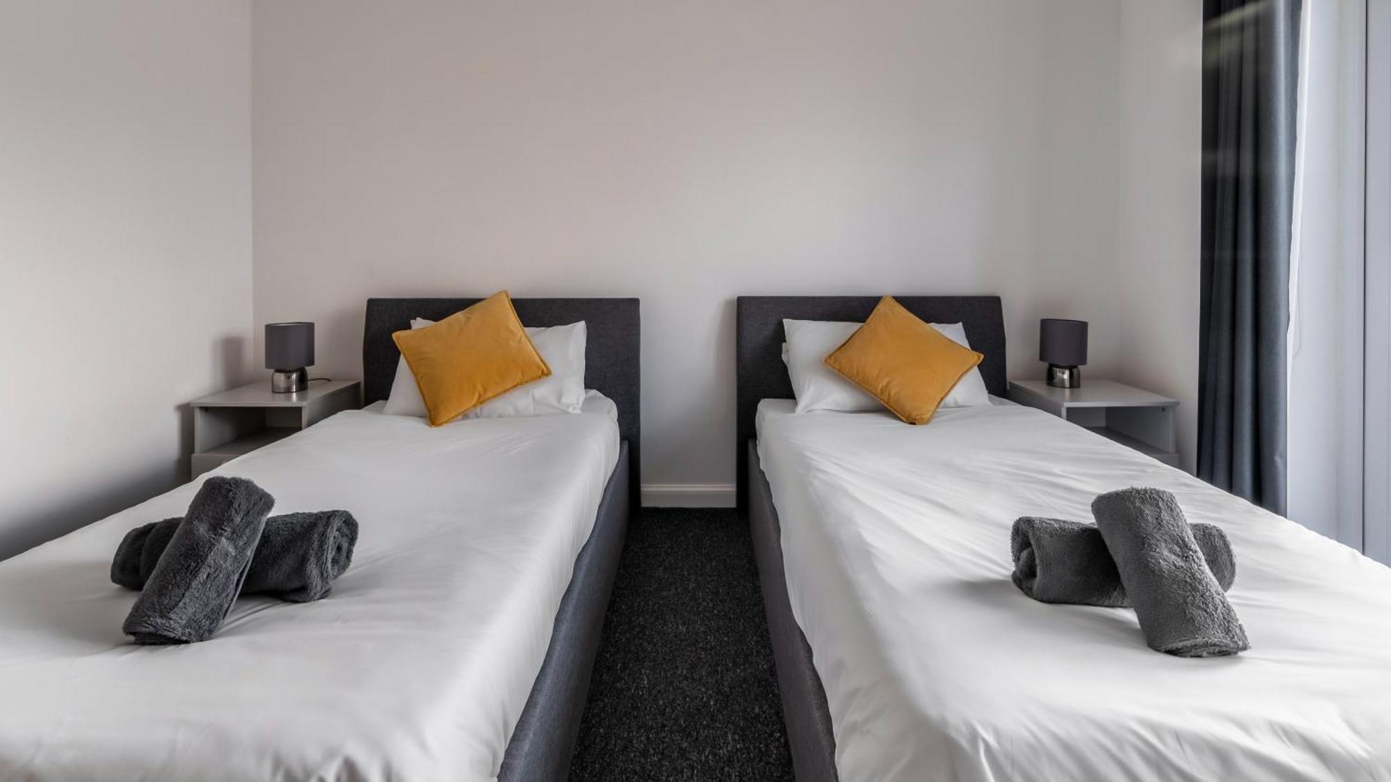 Shoreland Lodges - Cherry Lodge Fort Augustus Esterno foto