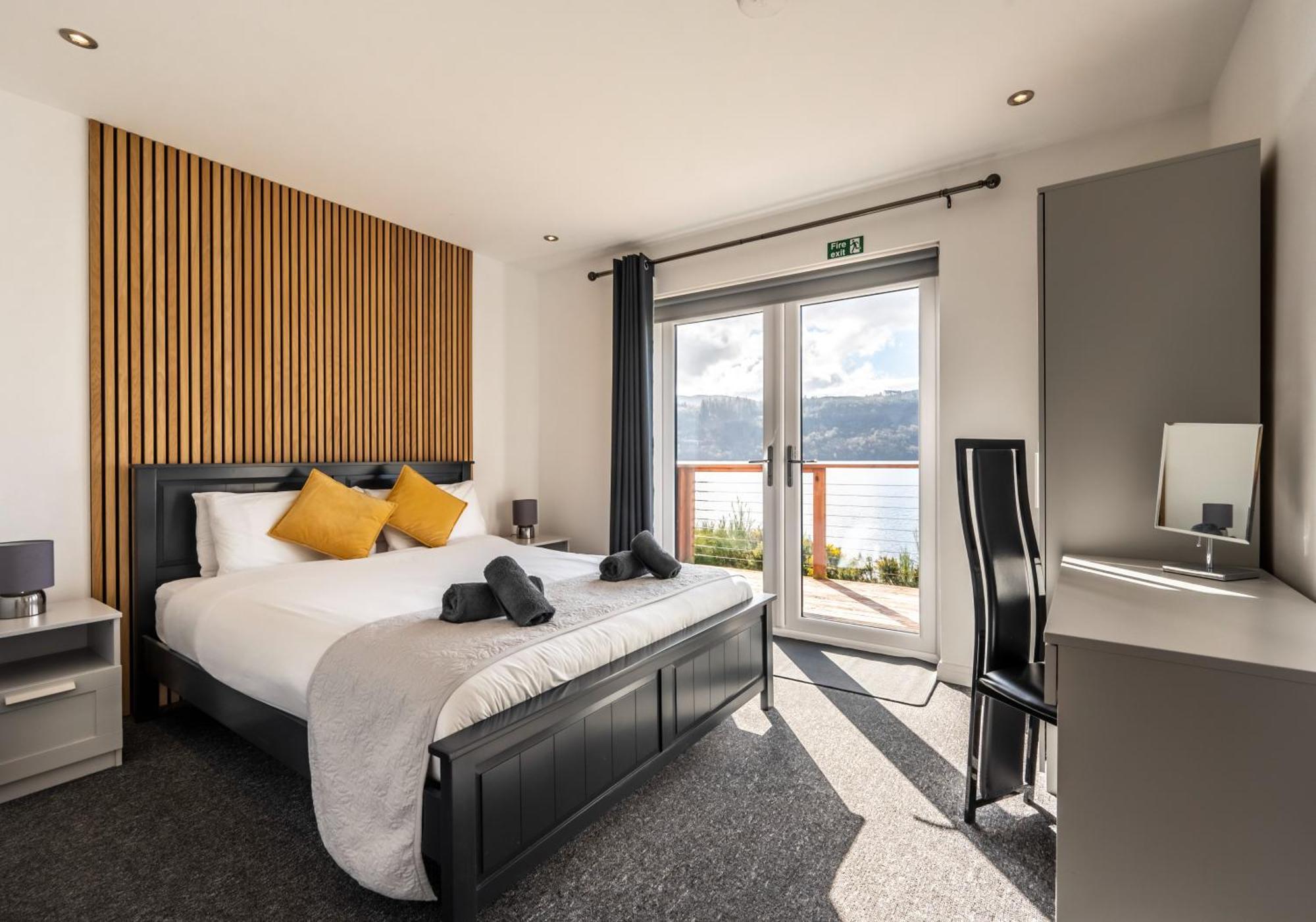 Shoreland Lodges - Cherry Lodge Fort Augustus Esterno foto