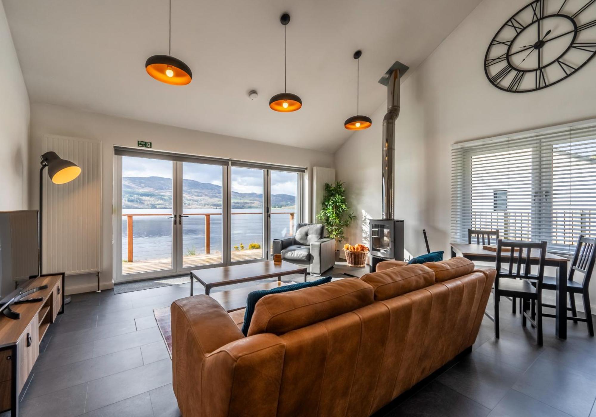 Shoreland Lodges - Cherry Lodge Fort Augustus Esterno foto